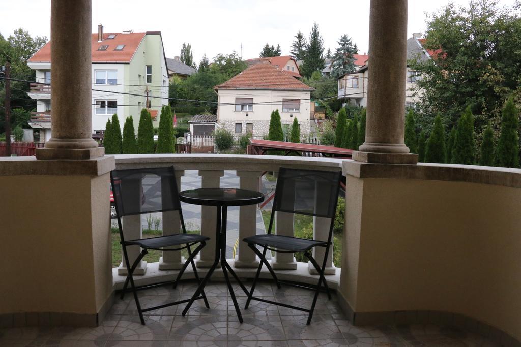 Aradi Vendégház Miskolc Exterior foto