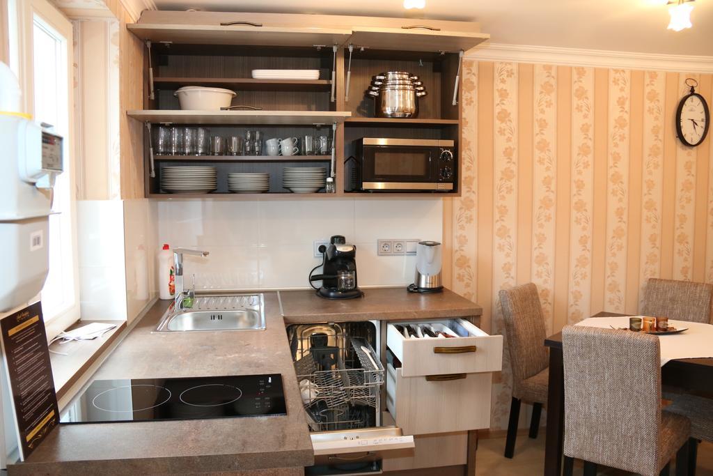 Aradi Vendégház Miskolc Exterior foto